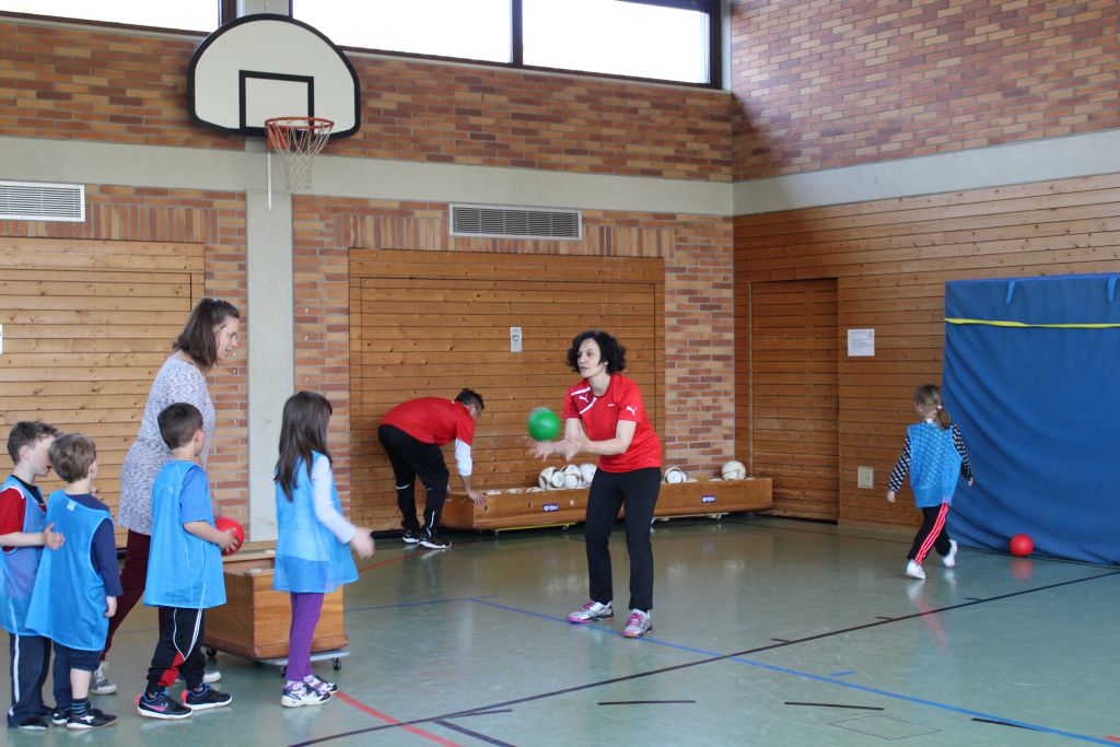 2016 04 19 Fussball schnuppern Kindergarten 3